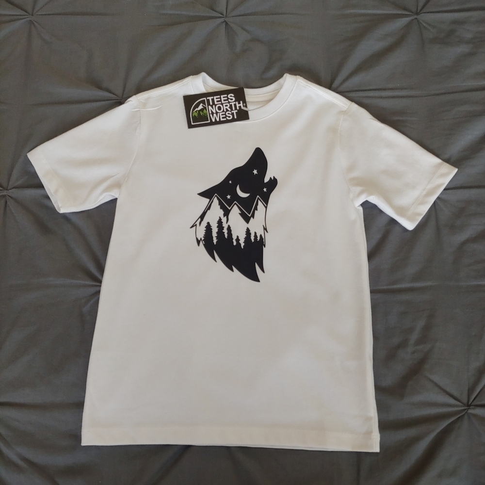 NWT Tee's North West Wolf Mountain Graphic Tee, Boy's Size S (6-7), White/Black